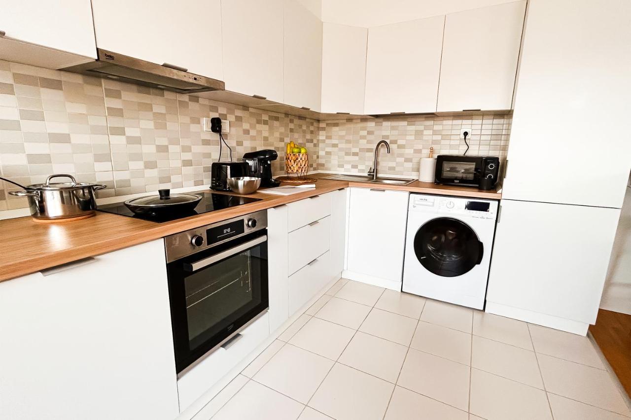 Downtown D21 Apartment บูคาเรสต์ ภายนอก รูปภาพ